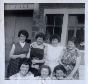 Mavis Cowling and Fellow Mill Workers